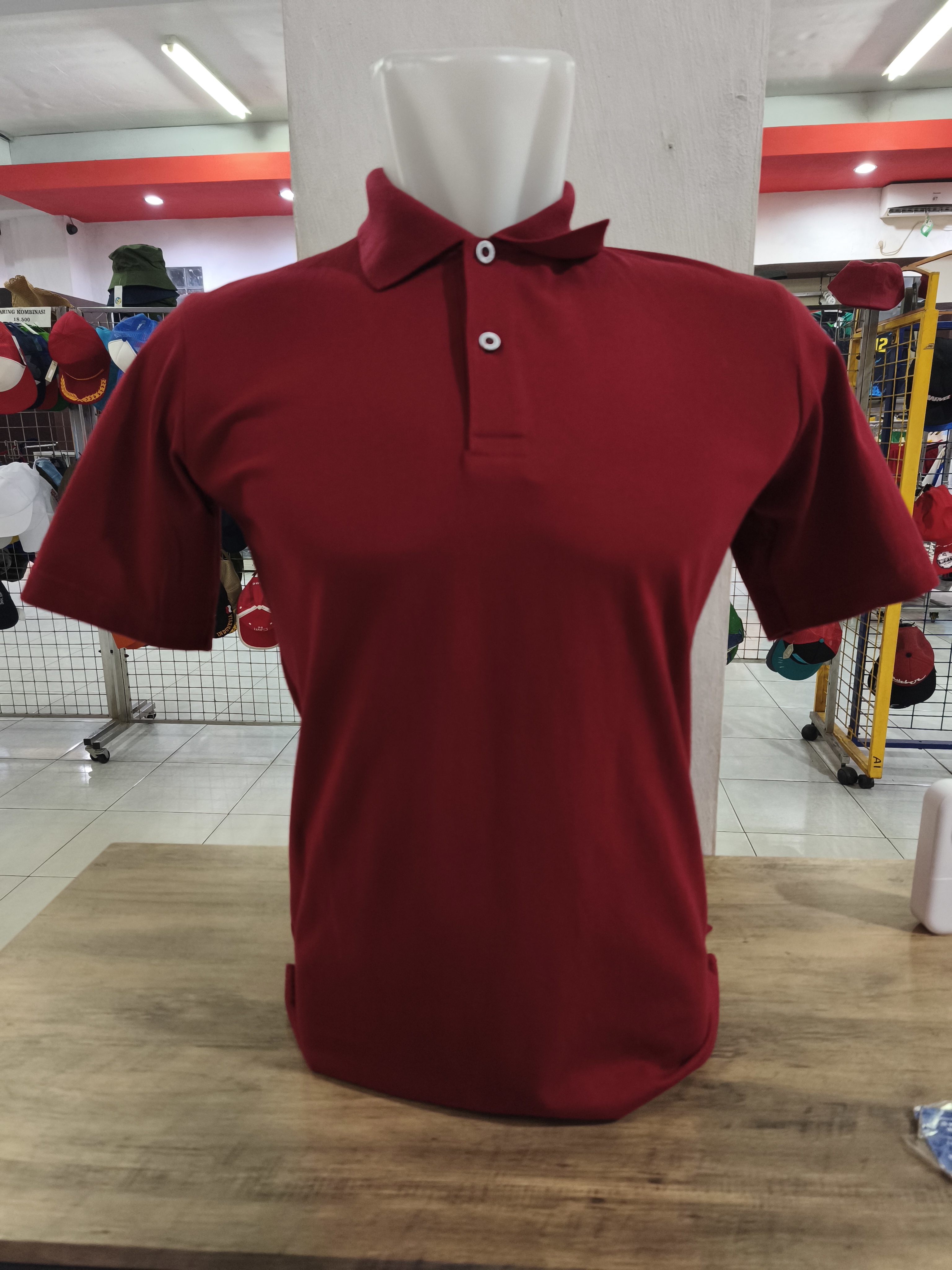 Polo Polos Ellanor Combed 24s Maroon (Pendek)