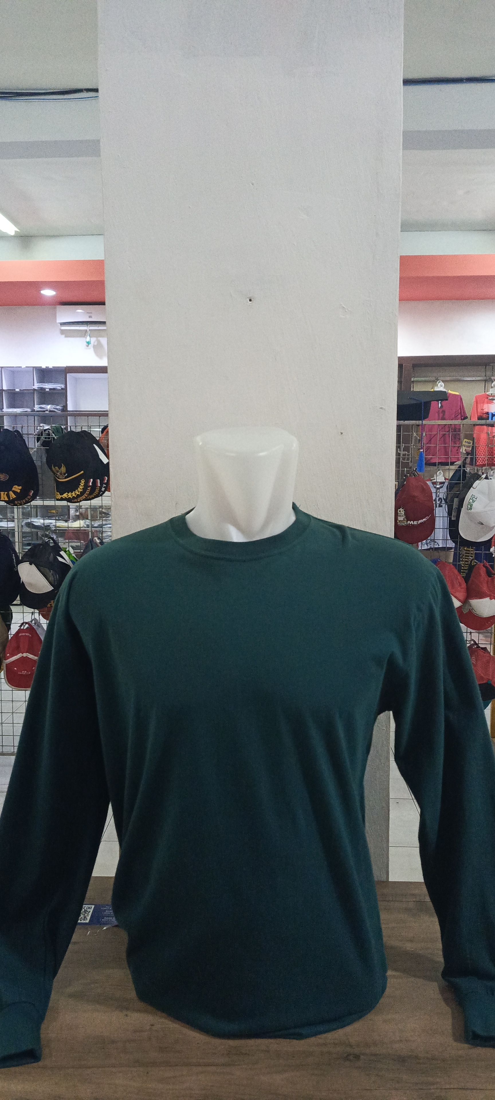 Kaos Oblong Ellanor Combed 24s Hijau Botol (Panjang)